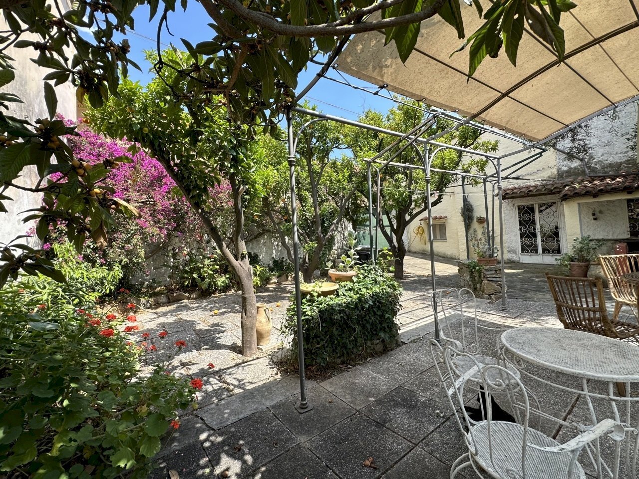 IMG_9885.jpeg - Rustico via Garibaldi, Diano San Pietro - foto 1