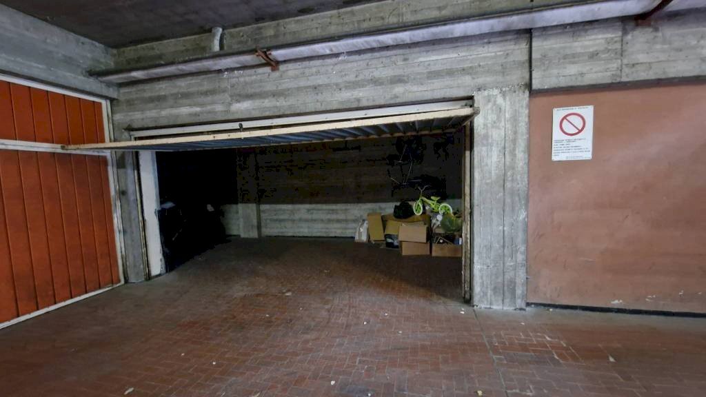 Box auto - Box via San Felice, 3B, Genova - photo 2