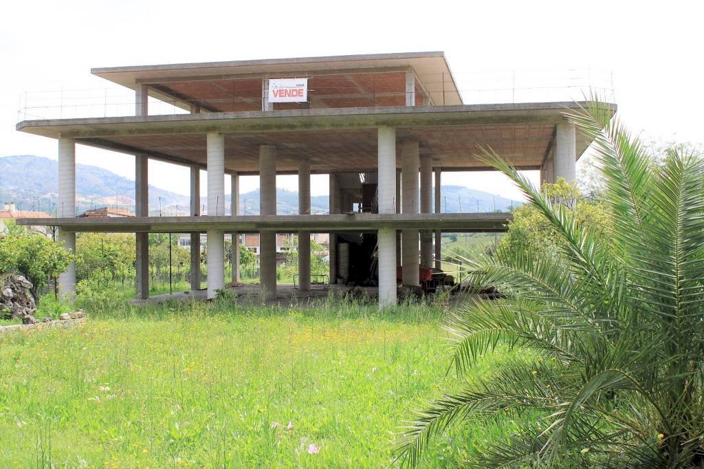 Grezzo - Negozio via Ugo La Malfa, Spigno Saturnia - foto 2