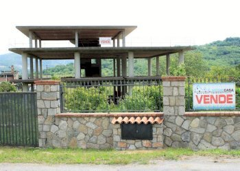 Grezzo - Negozio via Ugo La Malfa, Spigno Saturnia - foto 3