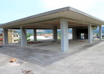 P/2 civile abitazione - Negozio via Ugo La Malfa, Spigno Saturnia - foto 9