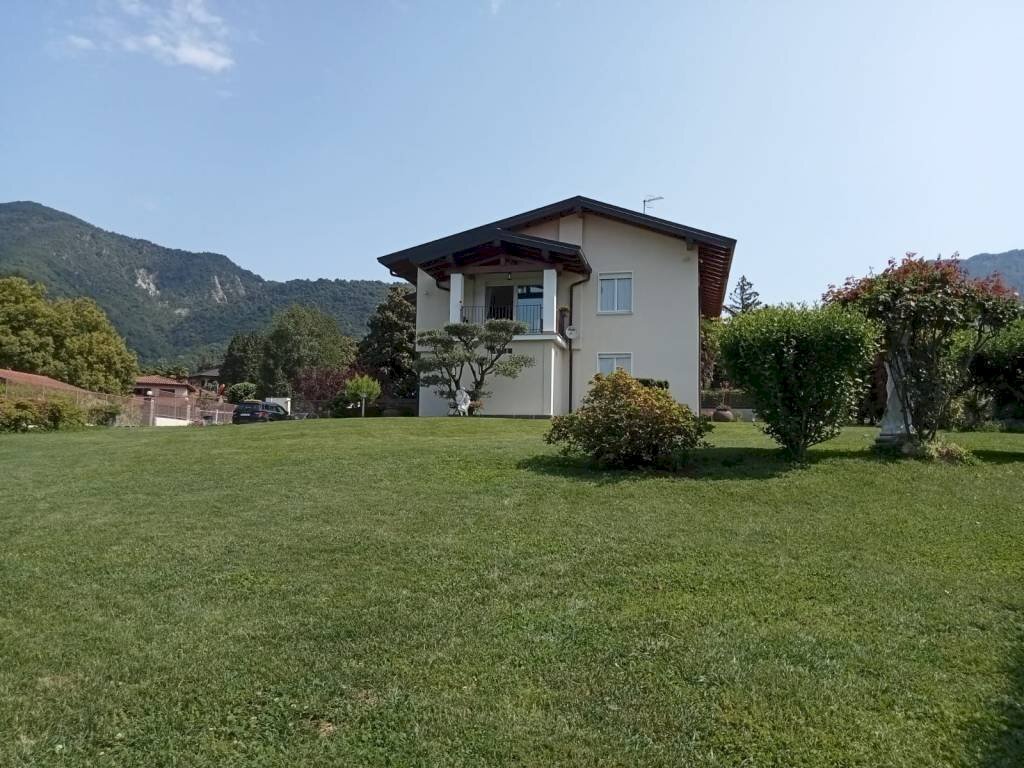 Villa via Altipiano, Porto Valtravaglia - foto 3