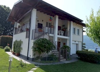 Villa via Altipiano, Porto Valtravaglia - foto 4