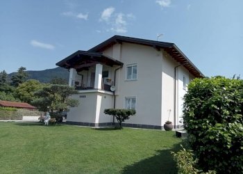 Villa via Altipiano, Porto Valtravaglia - foto 8