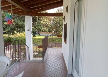 Villa via Altipiano, Porto Valtravaglia - foto 35