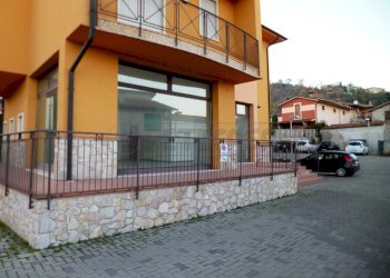 Esterno - Locale Commerciale Zermeghedo - foto 3