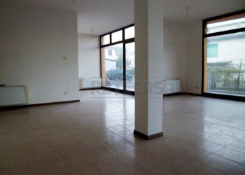 Interno - Locale Commerciale Zermeghedo - foto 5