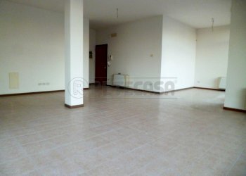 Interno - Locale Commerciale Zermeghedo - foto 6