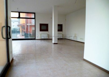 Interno - Locale Commerciale Zermeghedo - foto 8