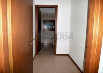 Disimpegno - Locale Commerciale Zermeghedo - foto 9