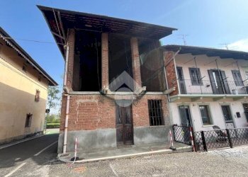 Rustic Via Cesare Pavese, San Francesco al Campo - photo 2