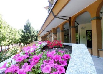 Apartment Via Giacomo Matteotti, Peschiera Borromeo - photo 2