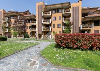 Apartment Via Giacomo Matteotti, Peschiera Borromeo - photo 6