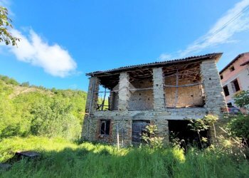 Casa semi indipendente Frazione Vigoponzo, Dernice - foto 7