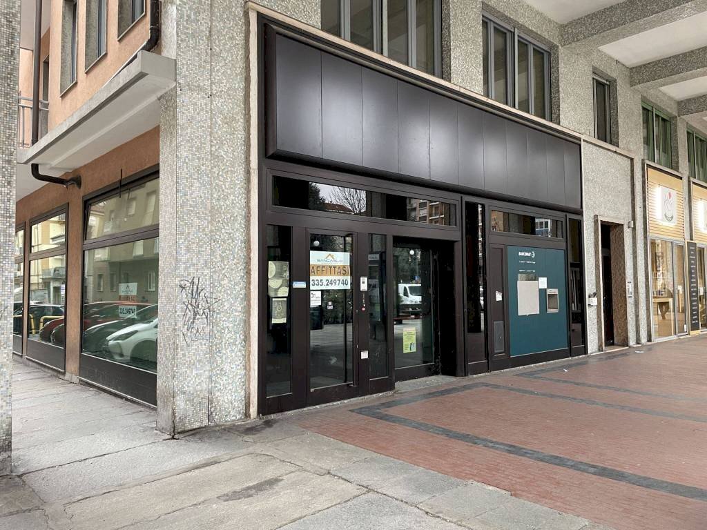 Shop Cuneo (neighborhood Centro) - photo 3