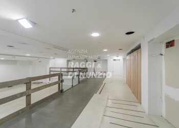 13.JPG - Locale Commerciale Piazza del Gesù 19, Frascati - foto 5