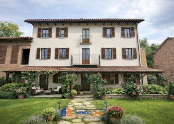 Casa indipendente Nizza Monferrato - foto 1