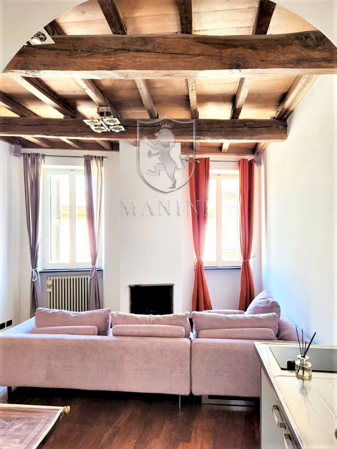 Four-room apartment Roma (neighborhood Trastevere) - photo 1