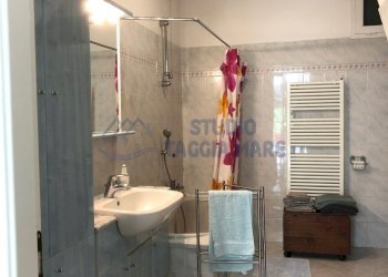 Bagno P.Terra.jpg - Villa Galleria Terre Bianche, San Lorenzo al Mare - foto 11