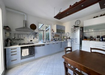 Cucina.jpg - Villa Galleria Terre Bianche, San Lorenzo al Mare - foto 17