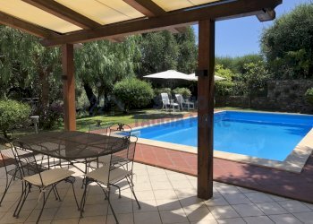 Gazebo Piscina.jpg - Villa Galleria Terre Bianche, San Lorenzo al Mare - foto 18