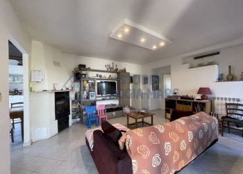 Soggiorno 3.jpg - Villa Galleria Terre Bianche, San Lorenzo al Mare - foto 29