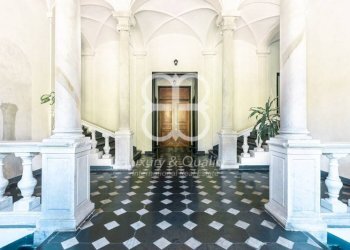 Interno palazzo - Quadrilocale via Antonietta Massuccone Mazzini, 56, Genova (zona Bolzaneto) - foto 4