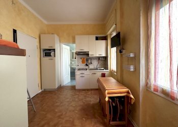 IMG_0068.jpeg - Appartamento corso Roma, Diano Marina - foto 2