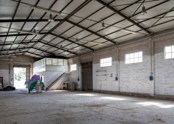 officina grande (5).jpg - Locale Commerciale Selargius - foto 8