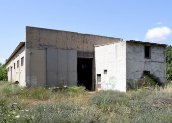 ingresso retro e ufficio (1).jpg - Locale Commerciale Selargius - foto 28