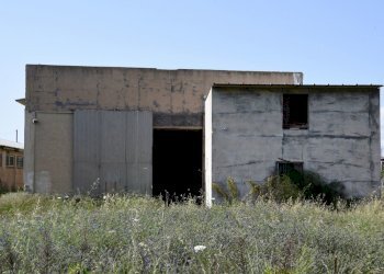 ingresso retro e ufficio (3).jpg - Locale Commerciale Selargius - foto 30