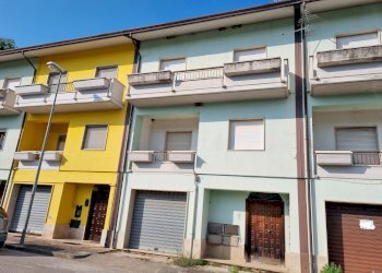 Casa indipendente Via Macinanti, Tufo - foto 1