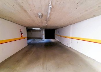 Box via Giovanni Gavazzeni, 1, Sondrio - foto 9