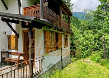 Esterno lato fiume.jpg - Two-room apartment Via Monterosa 504, Macugnaga - photo 2