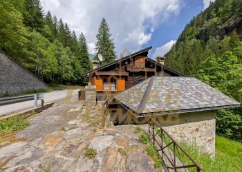 Esterno casa.jpg - Two-room apartment Via Monterosa 504, Macugnaga - photo 3