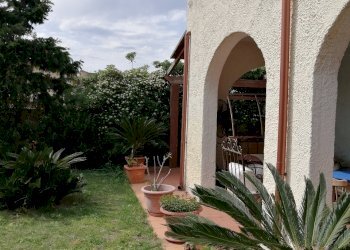 5 foto esterni appartamenti piano terra.jpg - Appartamento strada statale 200 dell'Anglona Monte Marzeddu  Sorso, Sorso - foto 4