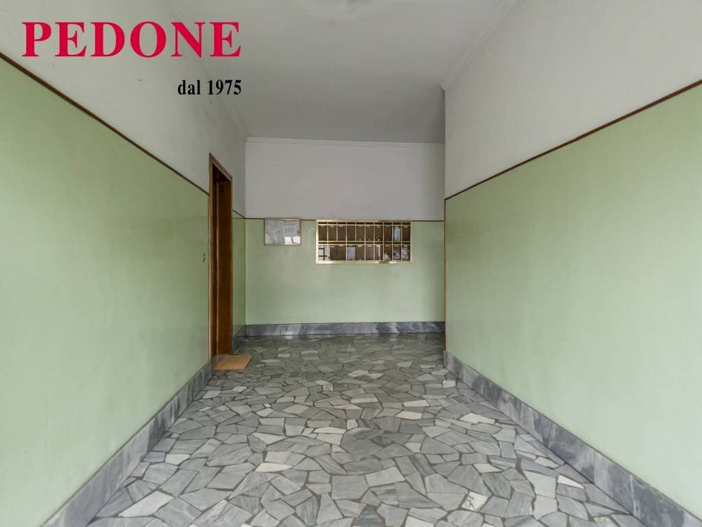 ANDRONE - Three-room apartment via delle Pervinche 52, 52, Torino (neighborhood Vallette) - photo 2