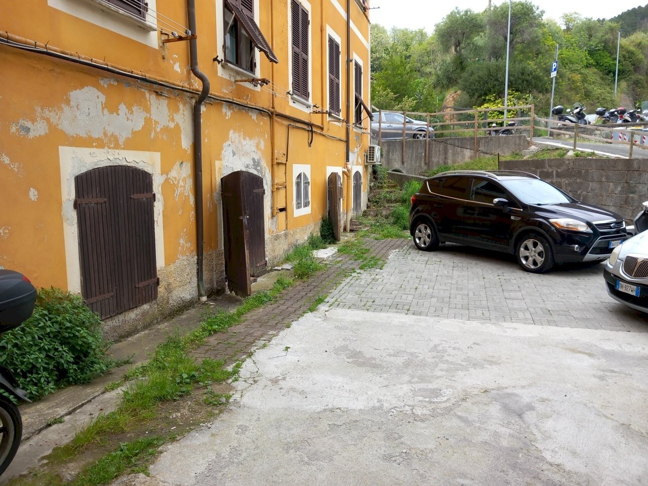 3GIU.jpg - Magazzino La Spezia - foto 3