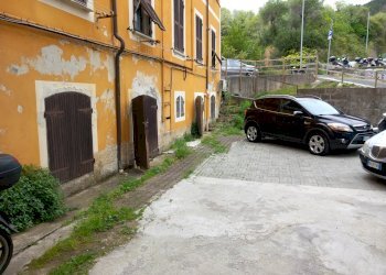 3GIU.jpg - Magazzino La Spezia - foto 3