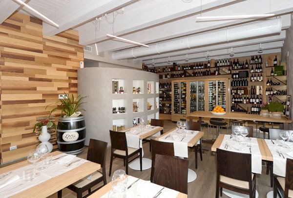 intro-dal-corso-sommacampagna.jpg - Ristorante Viale Castruccio Castracani, Lucca - foto 3