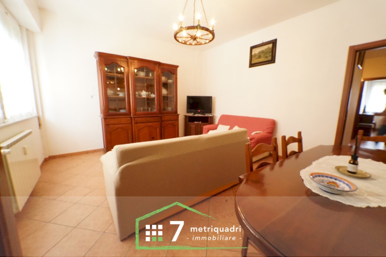 5-DSC03213.JPG.jpg - Four-room apartment Chiavari - photo 3