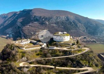 Terreno agricolo Strada della rocca, Rivoli Veronese - foto 2