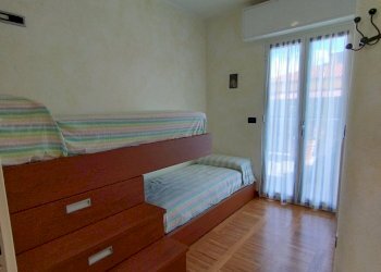 camera con bagno - Appartamento Andora - foto 13