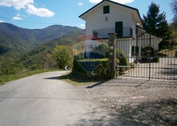 Casa indipendente Borzonasca, GE, Borzonasca - foto 10