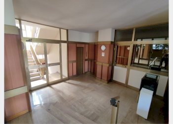 Trilocale Asti - foto 11