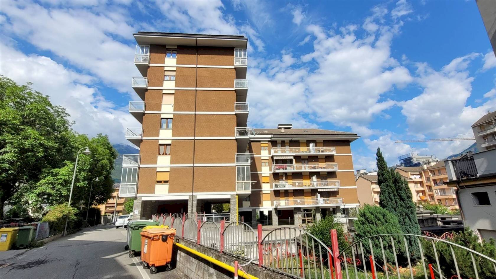 Quadrilocale Via Adamello, Aosta - foto 1