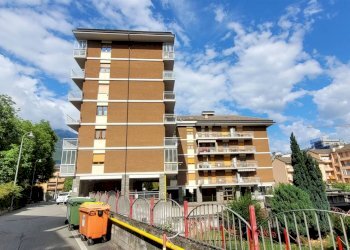 Quadrilocale Via Adamello, Aosta - foto 1