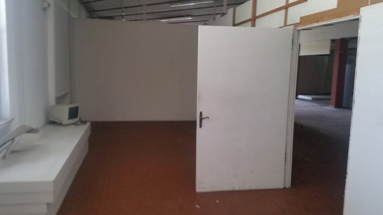 20170616_122516.jpg - Locale Commerciale Traversa I Pisana, Lucca - foto 3