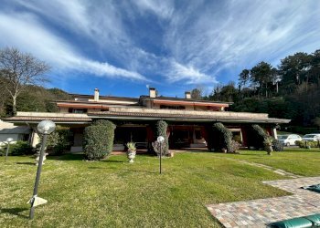 WhatsApp Image 2023-03-02 at 17.59.26 (1).jpeg - Villa Sarzana - foto 6