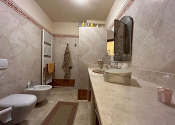 WhatsApp Image 2023-03-02 at 17.59.56 (1).jpeg - Villa Sarzana - foto 27